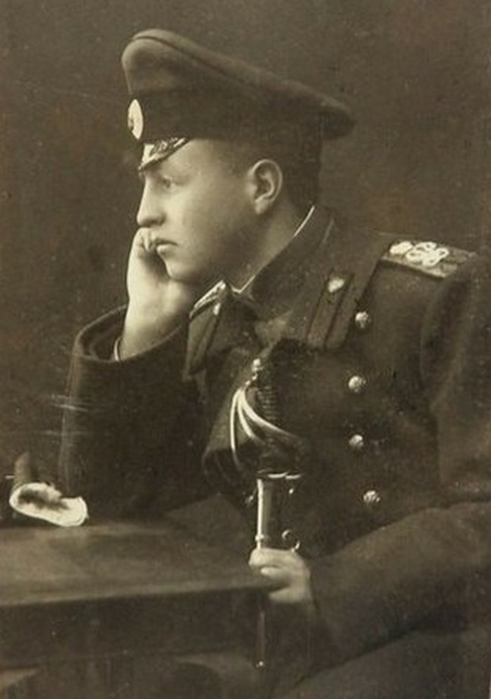 Корнет Мариупольского гусарского полка, фото