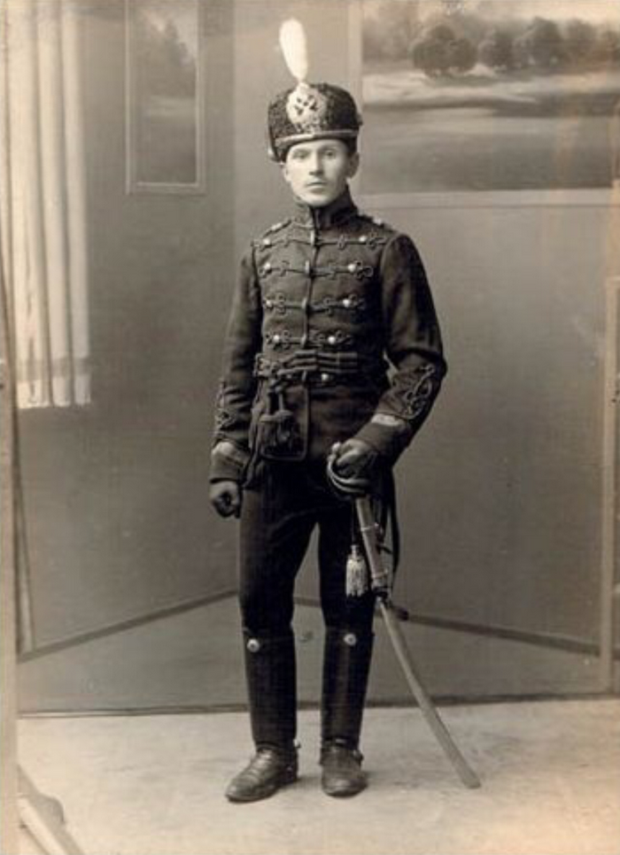 Младший унтер-офицер Мариупольского гусарского полка, фото, 20 век