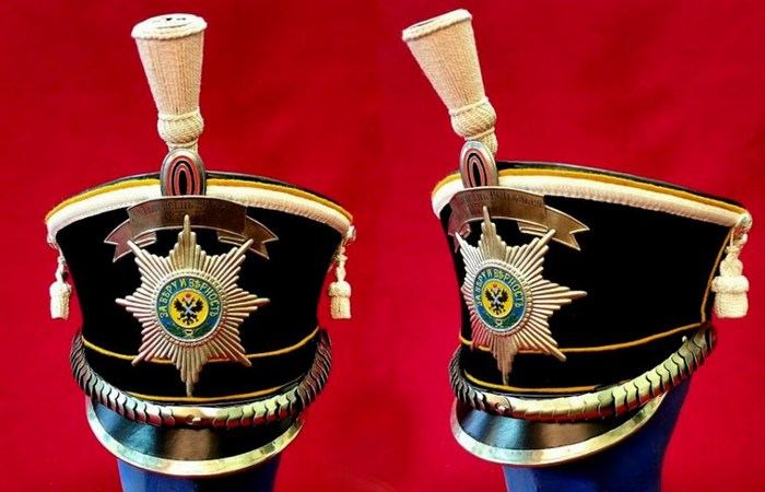 Парадная форма одежды нижних чинов гвардии Царской России